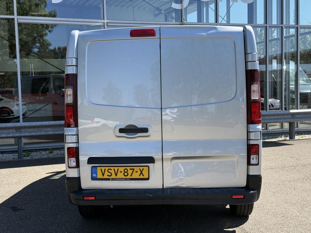 Renault Trafic 2.0 dci 130 t29 l2h1 dc 6 pers. work edition | navi | carpla