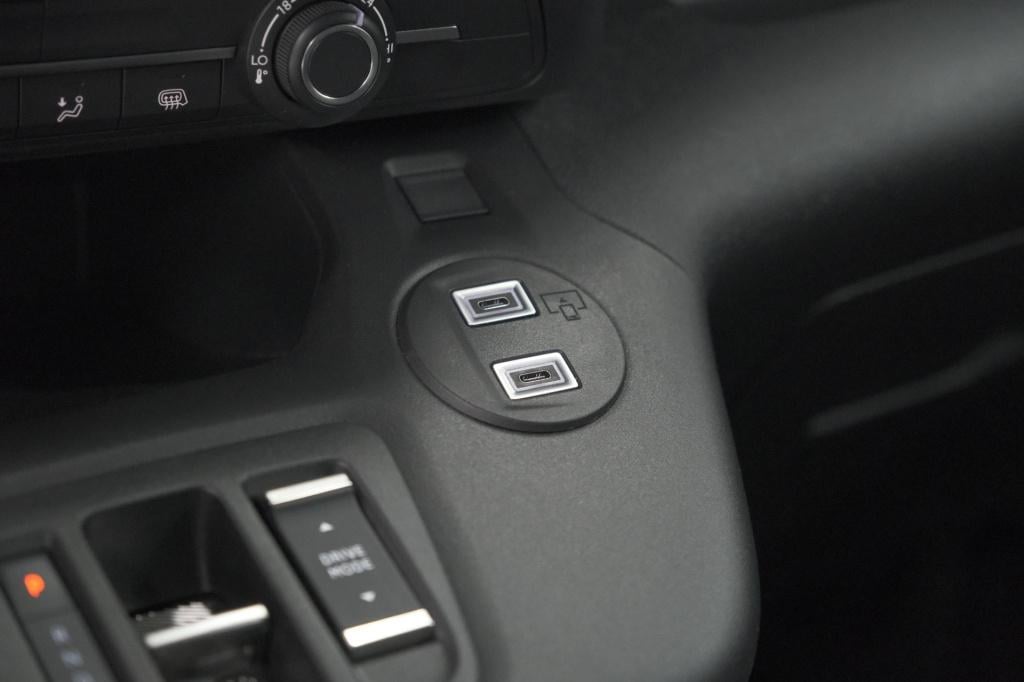 Citroen Ë-berlingo 136 l1 50 kwh | camera | laadruimte-pakket | dodehoekdet