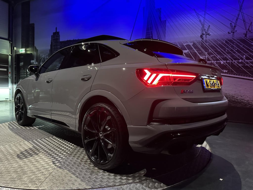 Audi Q3 sportback tfsi rs nardo grey *pano*acc*