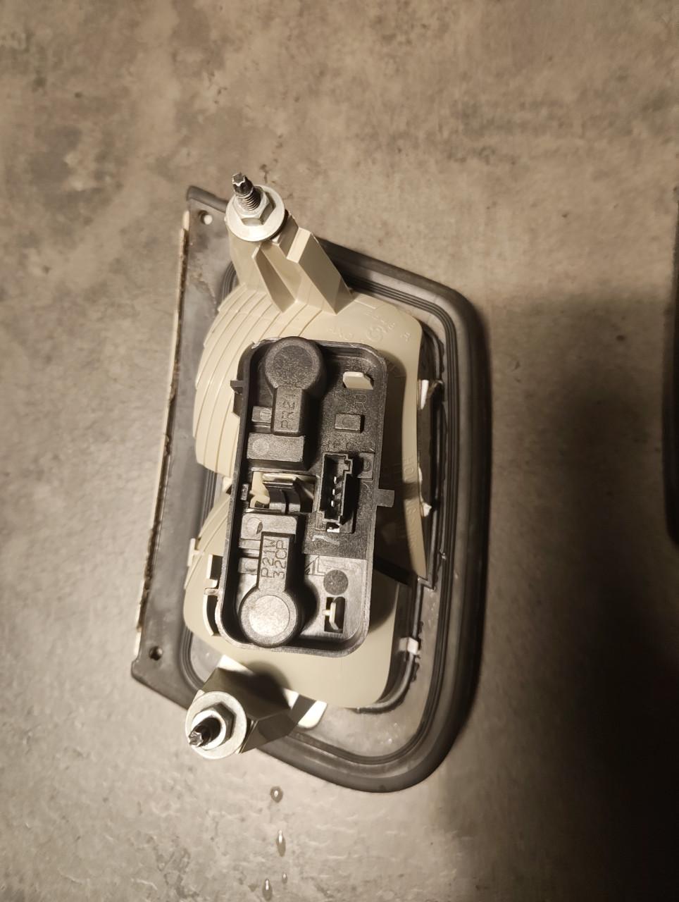 SAAB 93 achterlichten complete set (iceblock)