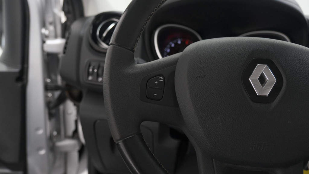 Renault Trafic 2.0 dci 170 t29 l2h1 dc comfort | navi | trekhaak | camera |