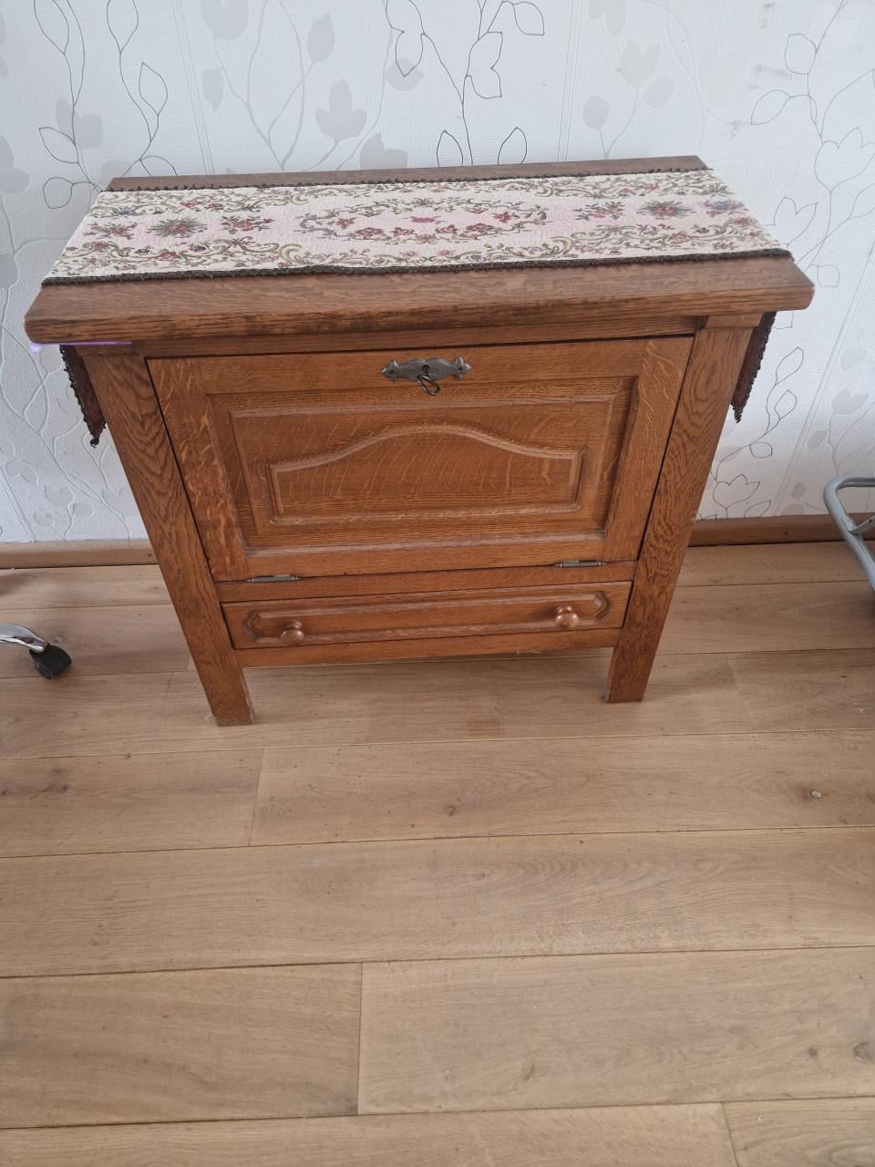 Dressoir kastje