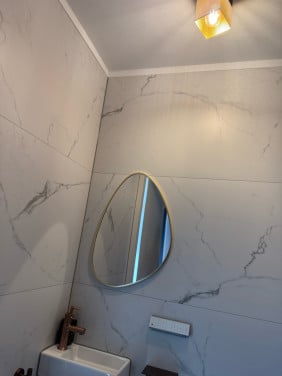 Badkamer/WC wand en vloertegels