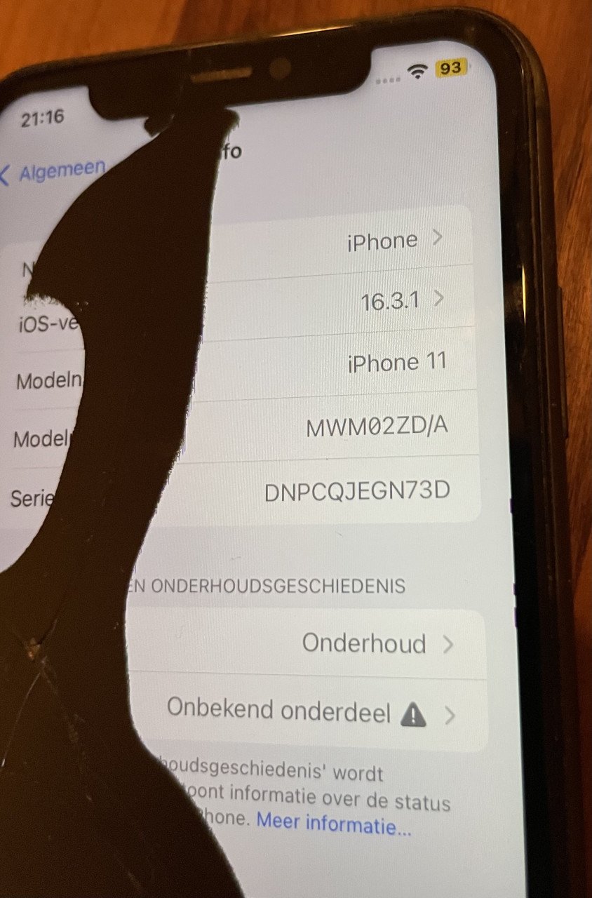 Iphone 11 met schade