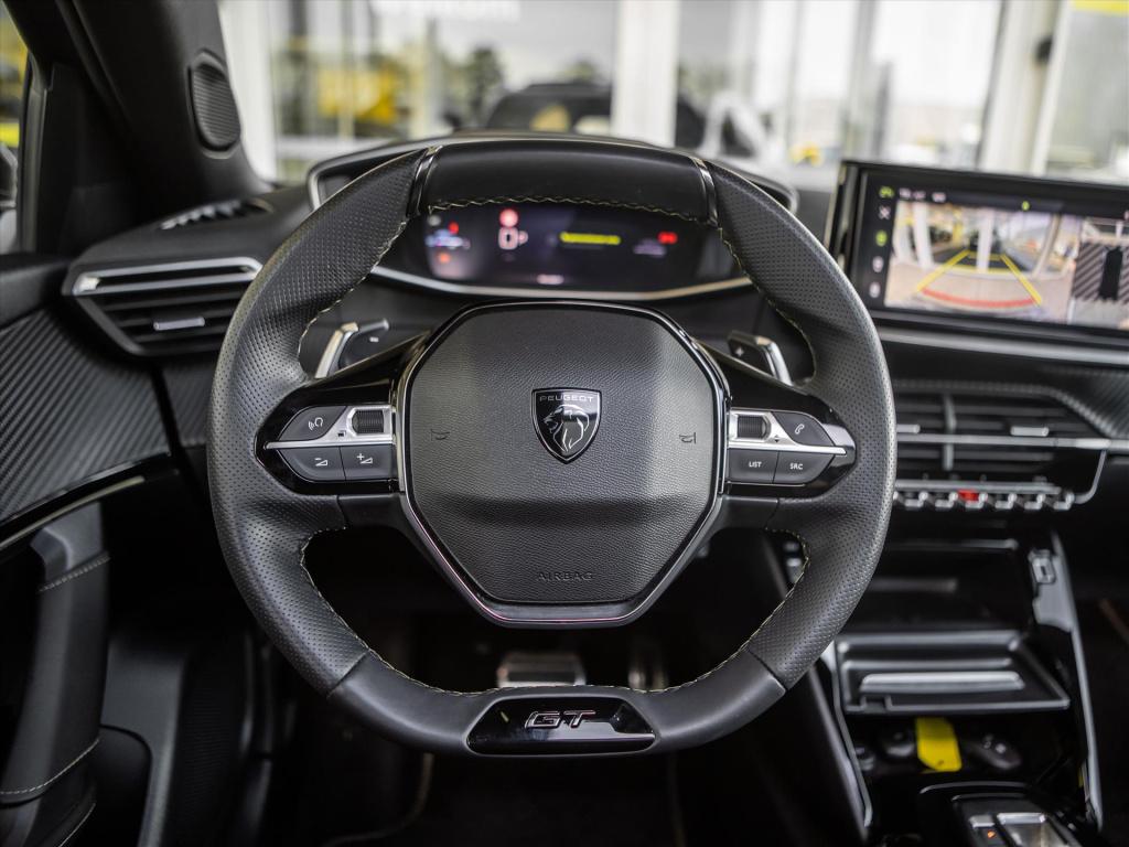 Peugeot 2008 1.2 hybrid 136pk e-dcs6 gt automaat | panoramadak | camera | n