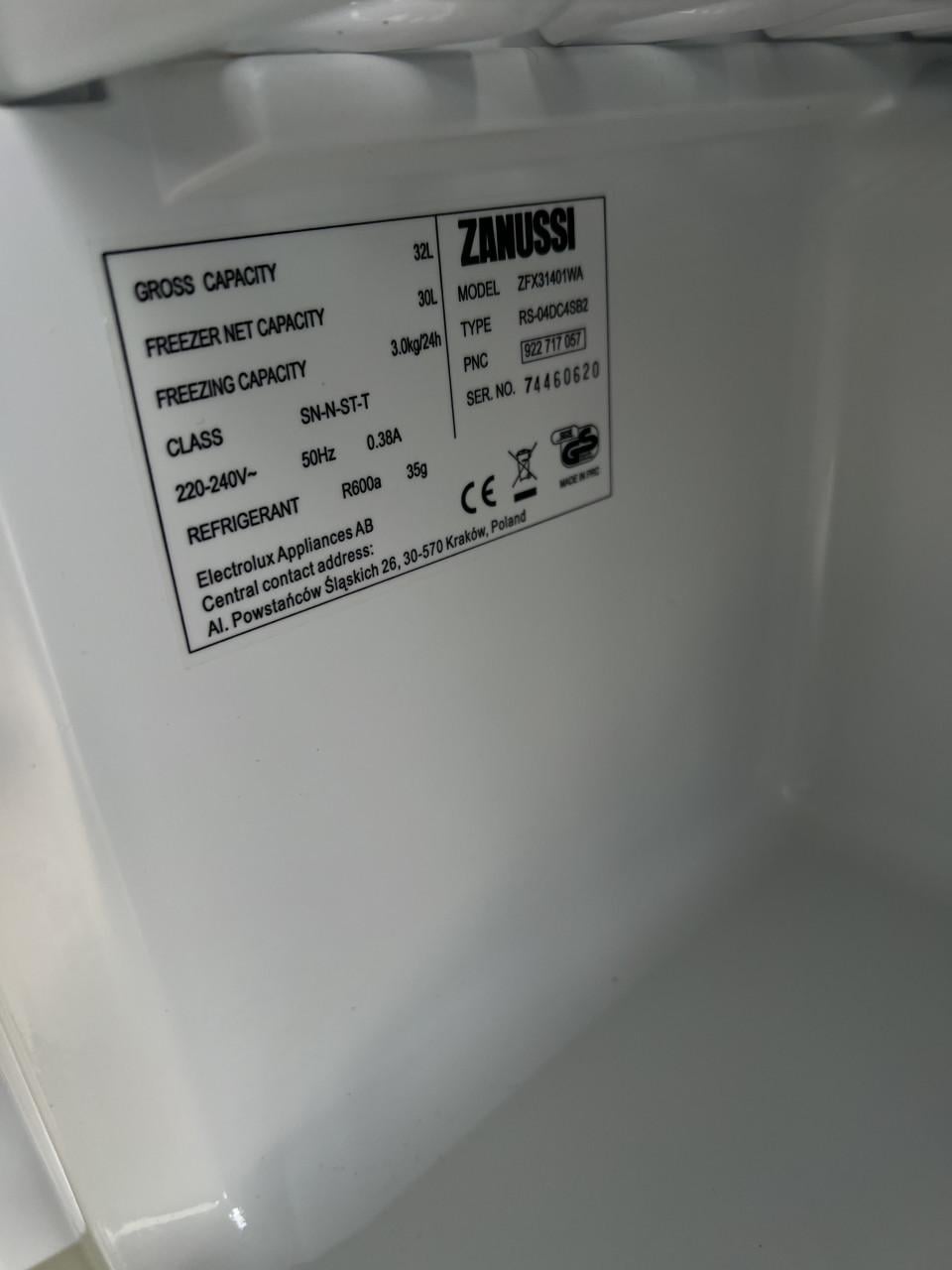 Zanussi ZFX31401WA camping /mini vriezer 32 liter