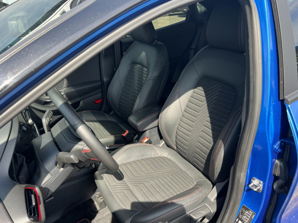 Ford Puma 1.0i ecoboost hybrid 155pk st-line x , 19 inch velgen , winterpac