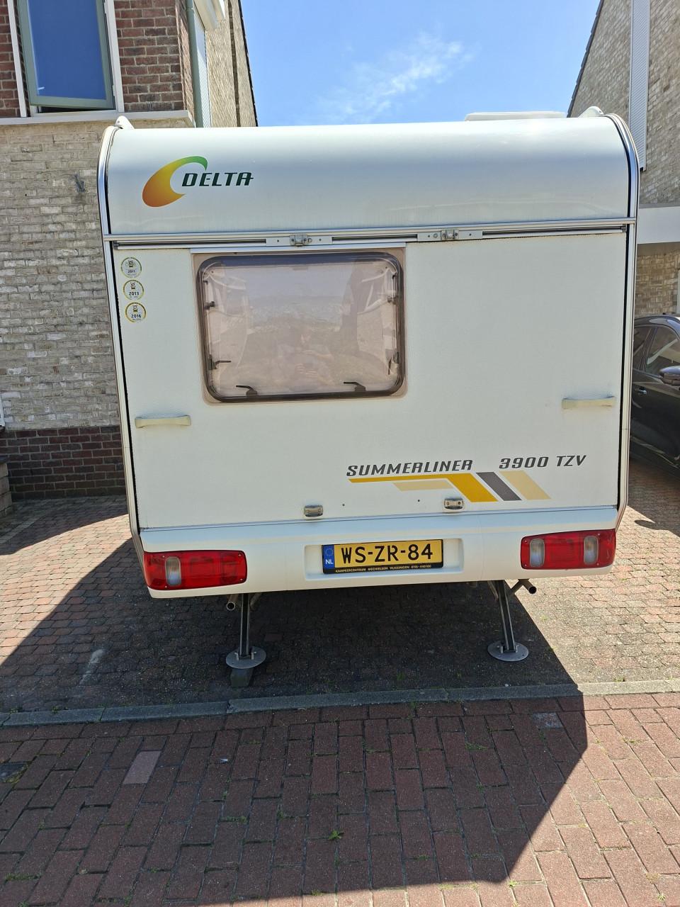 Caravan Delta summerline 403D