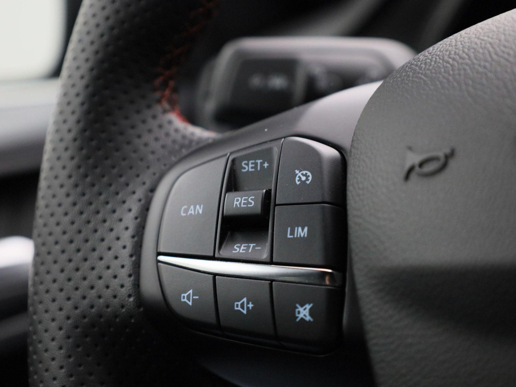 Ford Focus st line | automaat | climate control | cruise control | winterpa