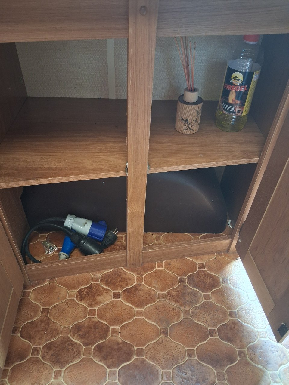 Te koop goedkope caravan