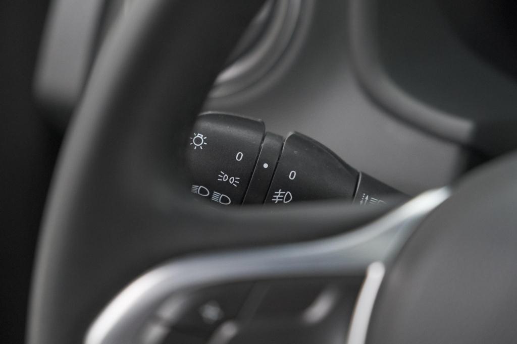 Dacia Sandero Stepway tce 90 sl | parkeersensoren | cruise control | naviga