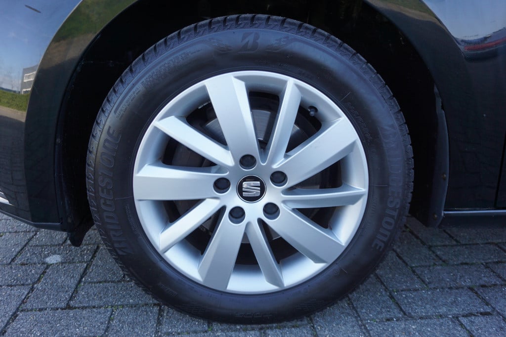Seat Leon st 1.2 tsi reference climate / navi / elektr. ramen / parkeers. /