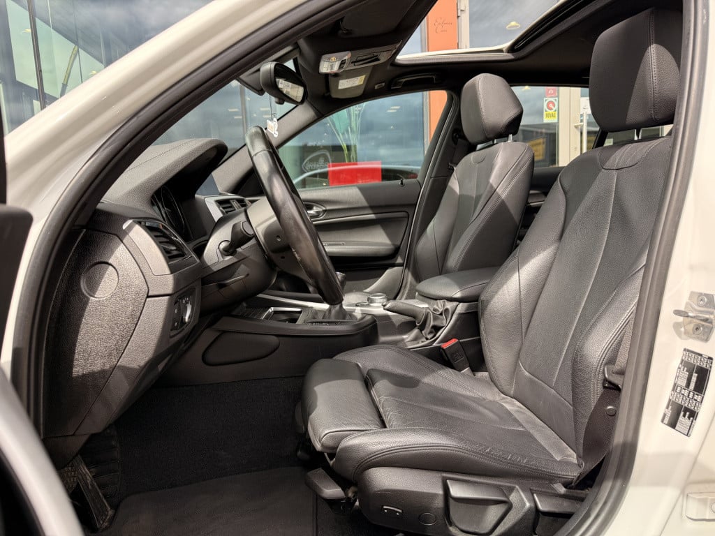 BMW 1 Serie 116i m sport edition | pano | stoelverwarming | leder | afn tre