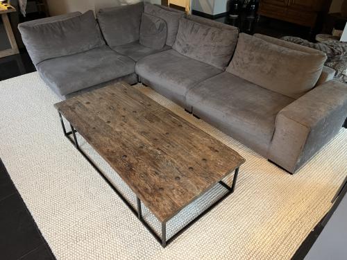 Salon Tafel antiek hout met stalen frame