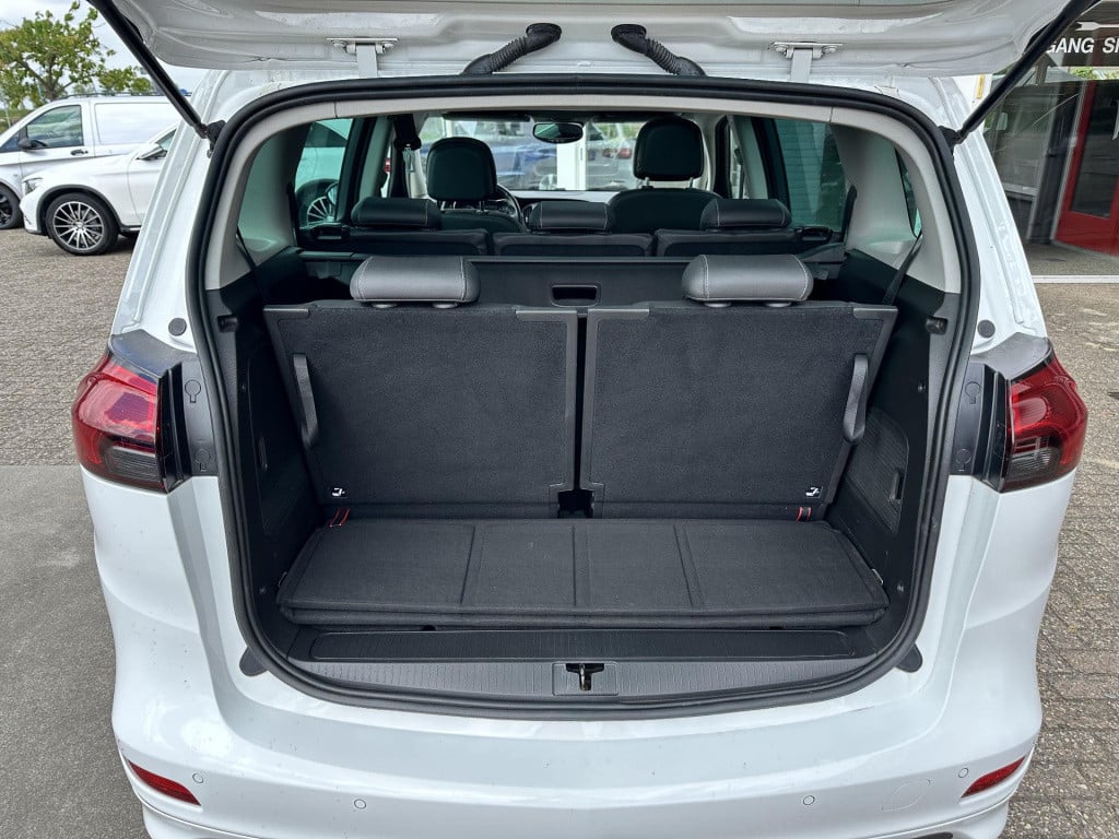 Opel Zafira 1.4 turbo ecotec 103kw innovation opc line