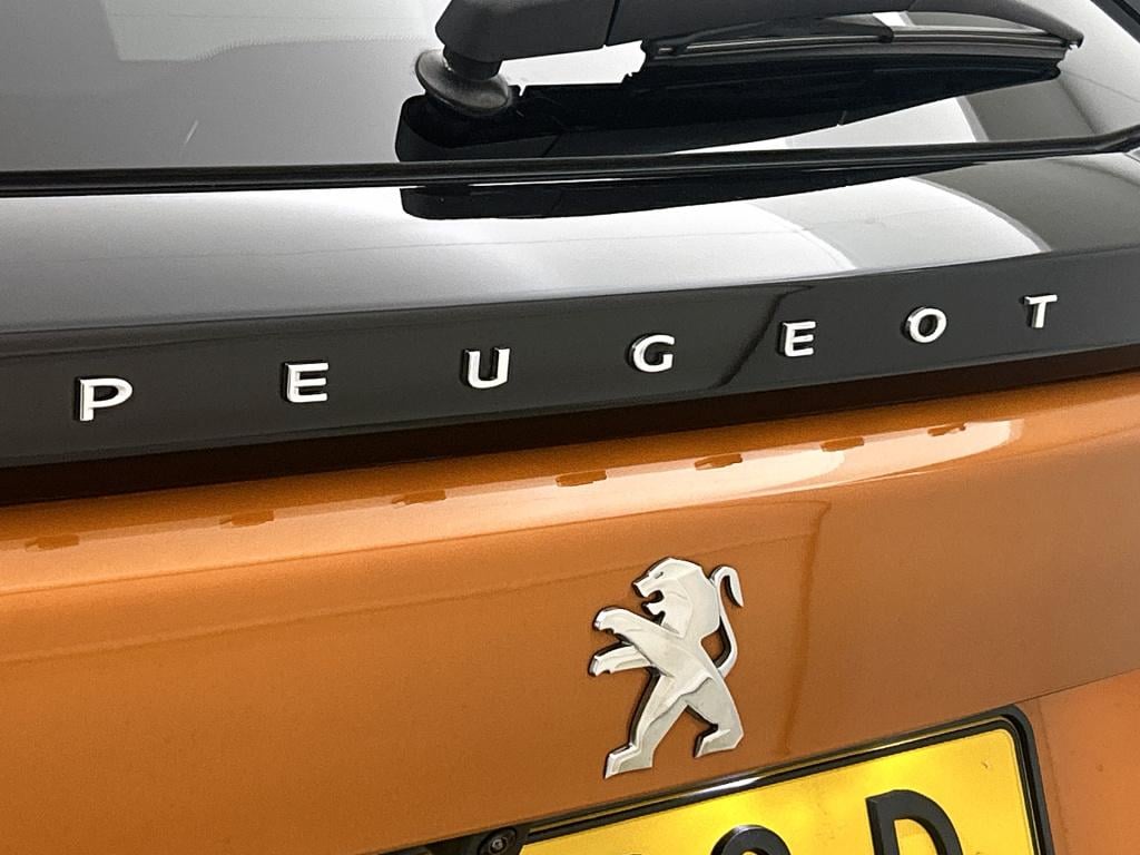 Peugeot E-2008 ev allure 50 kwh | rijklaar | navigatie |parkeersensoren v+a
