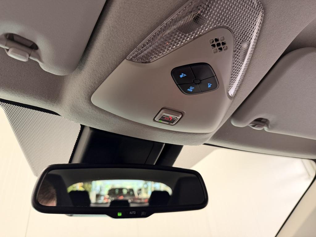 Toyota C-hr 1.8 hybrid dynamic | camera | navigatie |