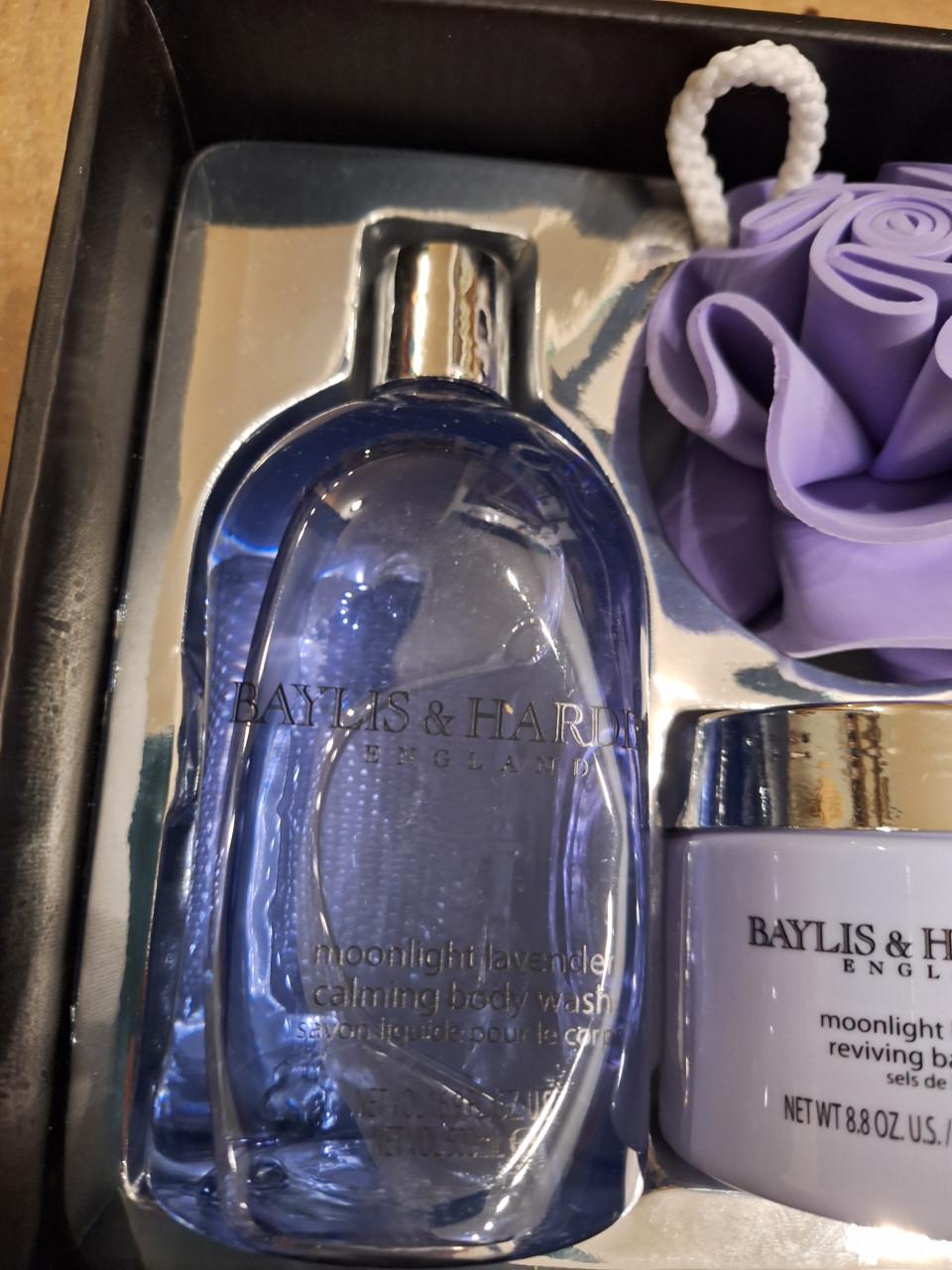Baylis & Harding pakket