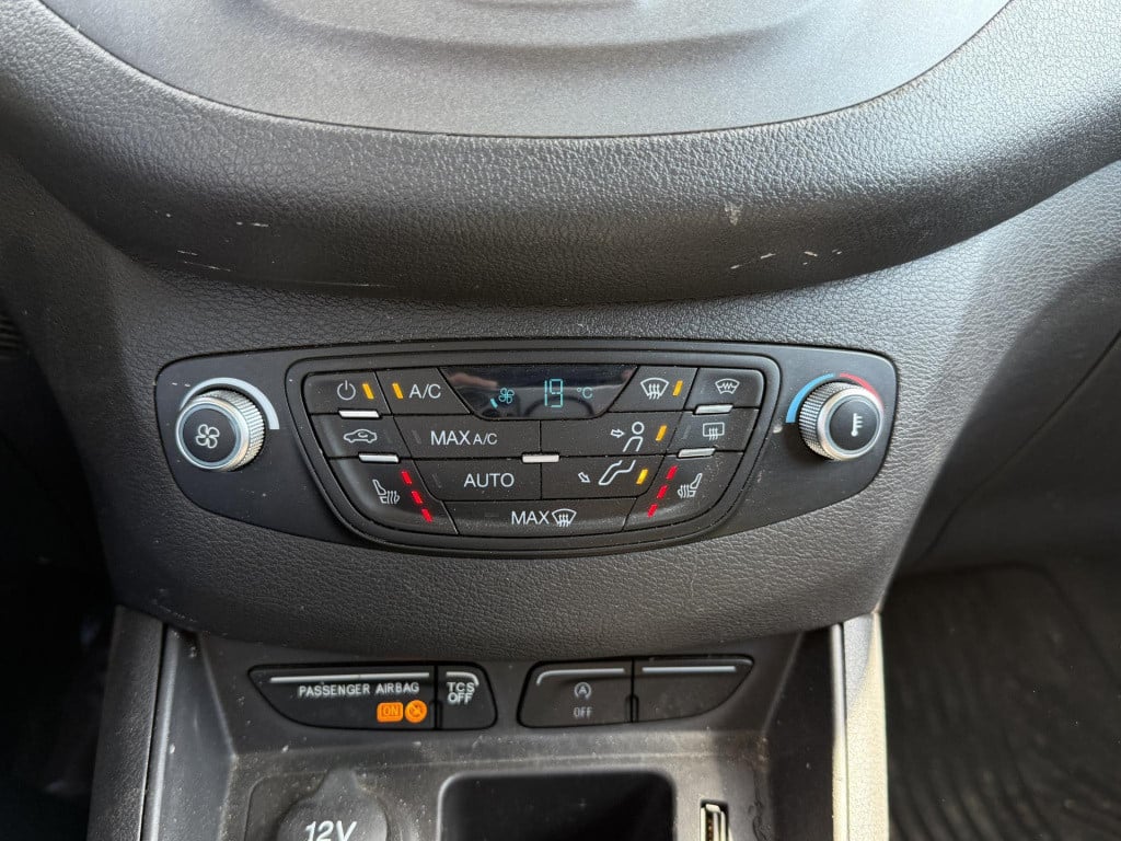 Ford Transit Courier 1.5 tdci limited duratorq s&s lmv | parkeersensoren | 