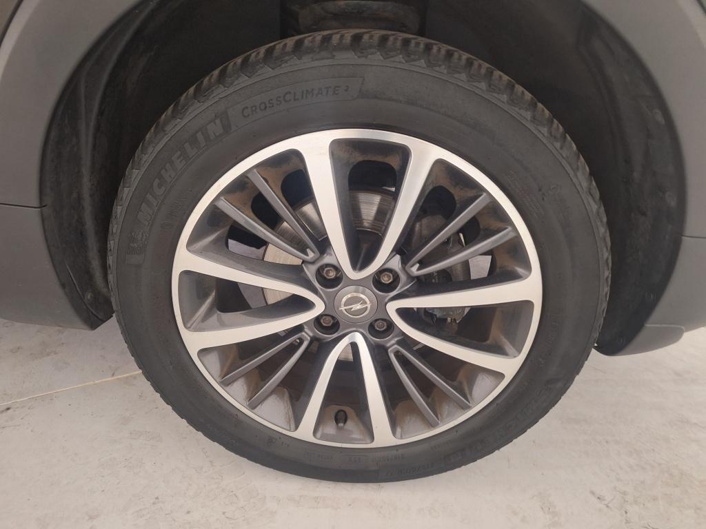 Opel Crossland X 1.2 t. innovation | trekhaak | camera | automaat |
