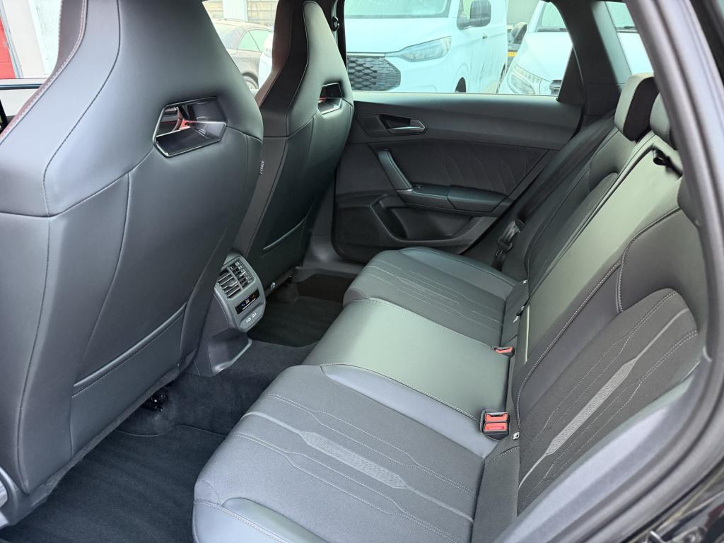 Cupra Leon Sportstourer 1.4 e-hybrid business | acc | camera | rijklaar inc