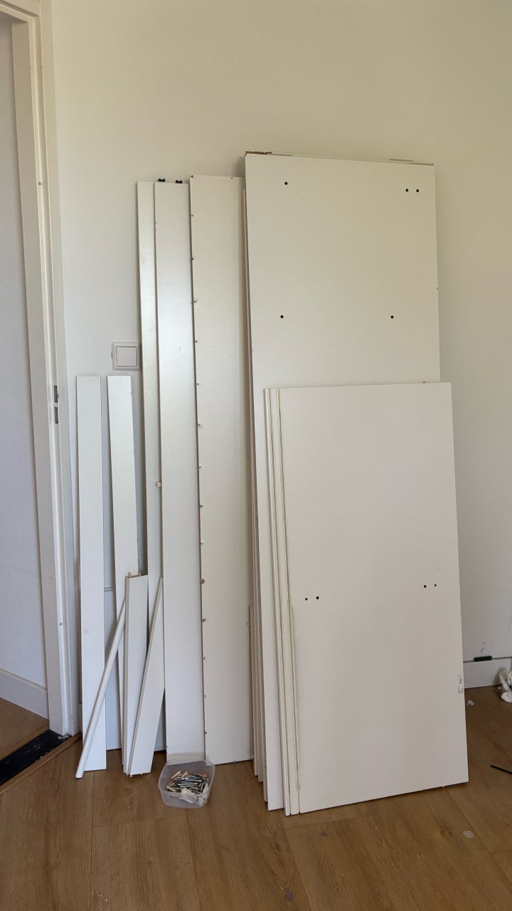 Kledingkast Kleppstad Ikea