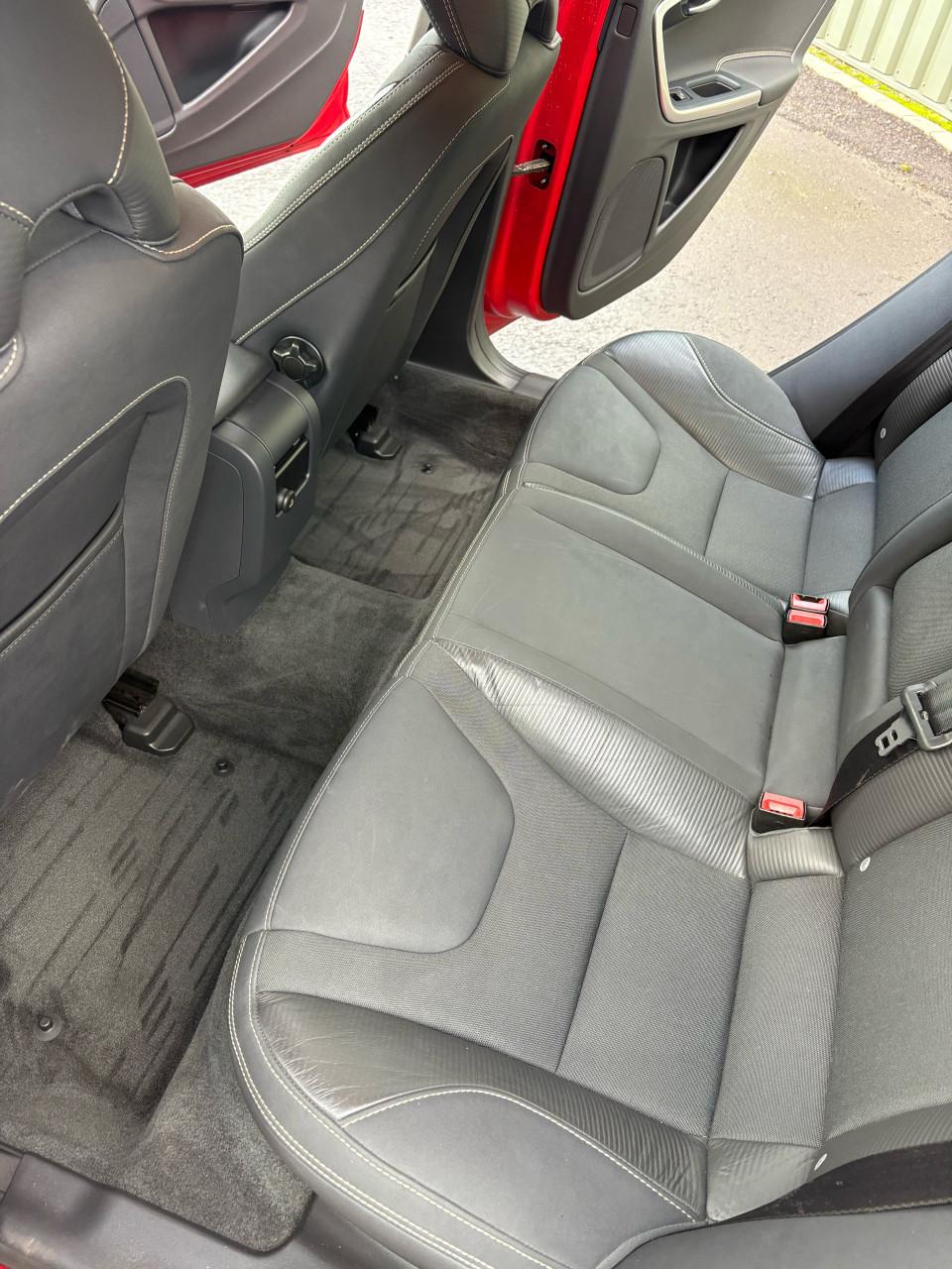 Volvo S60 D2 R-Design