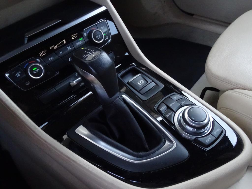 BMW 2-serie active tourer 218i executive automaat | leder