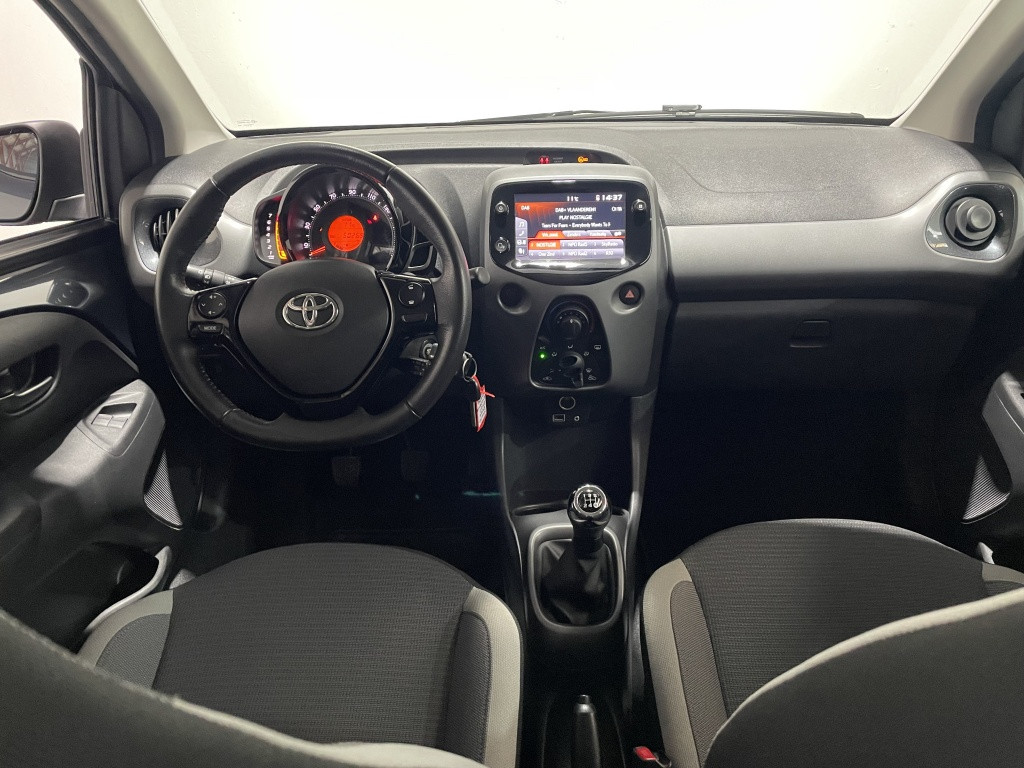 Toyota Aygo 1.0 vvt-i x-play