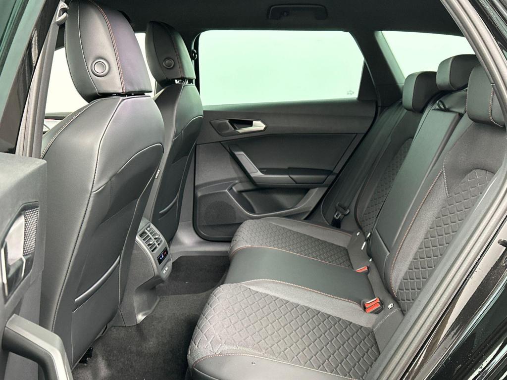 Seat Leon sportstourer fr business 1.5 tsi ehybrid 150 kw / 204 pk statio