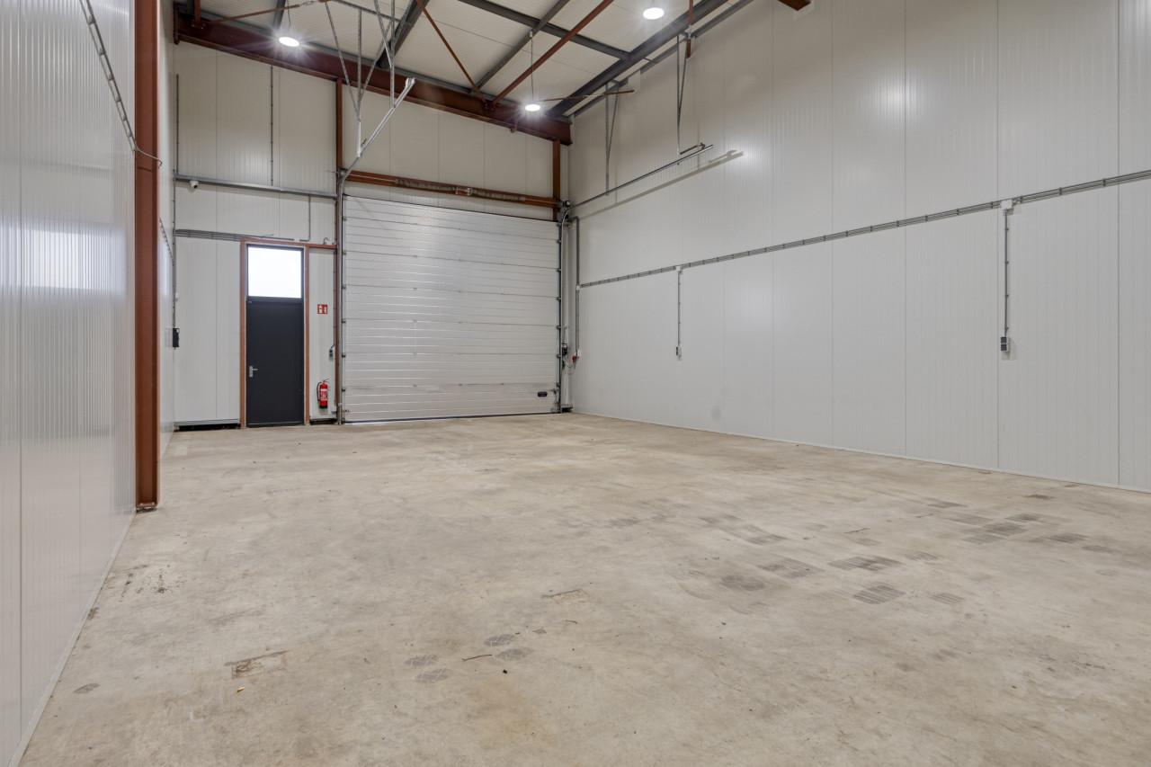 Keurige bedrijfsruimte te huur aan Kleverskerkseweg 57F te Middelburg!