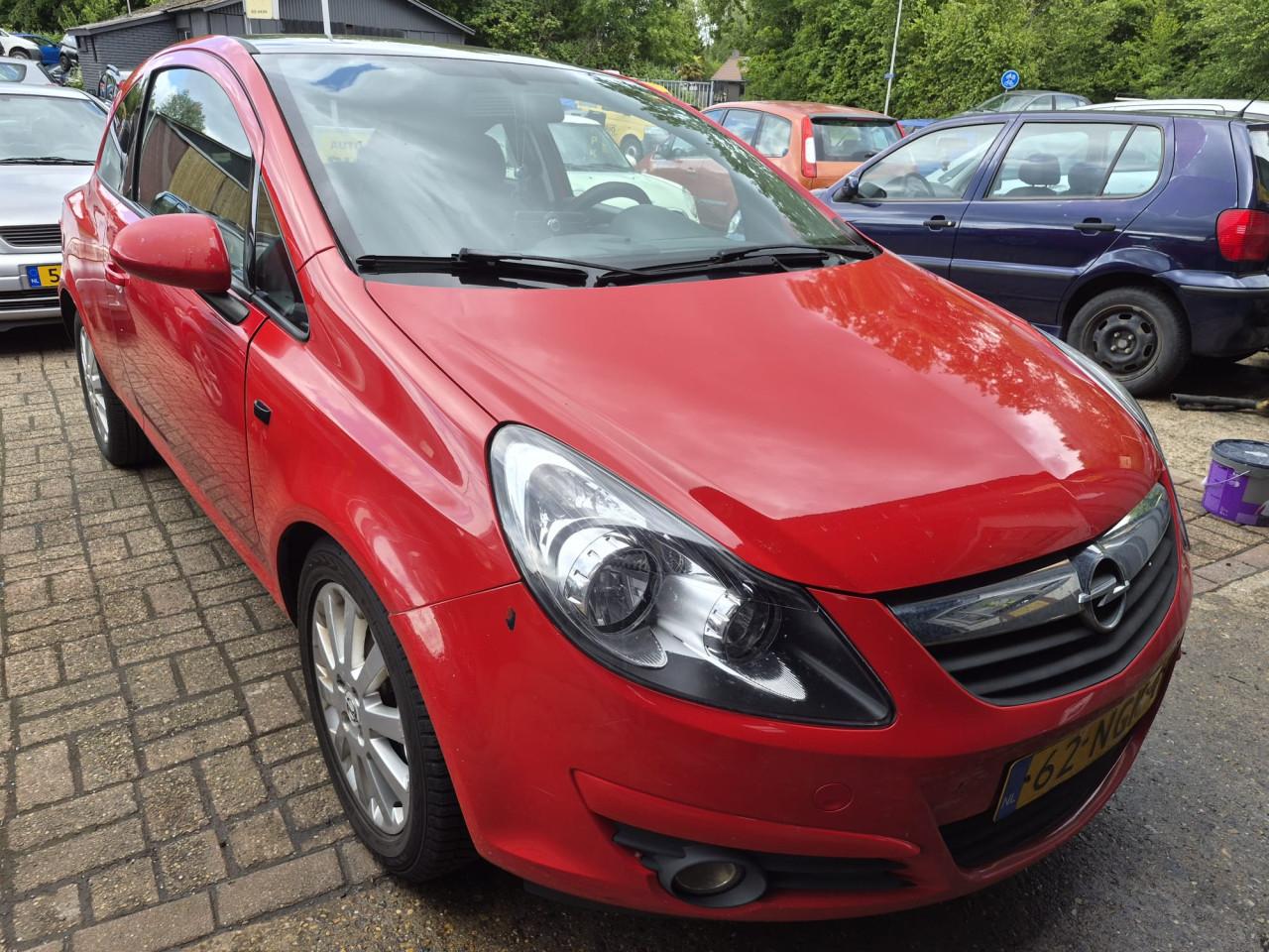 Opel Corsa D 1.4-16V Twinport  Apk 11-12-2026