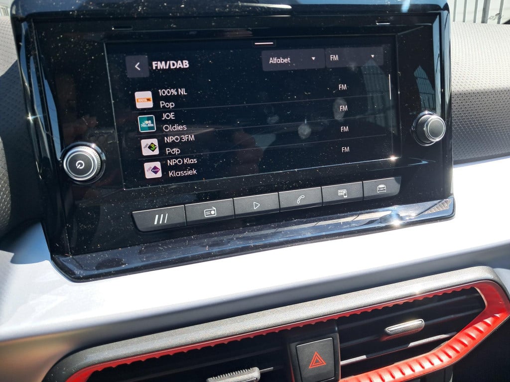 Seat Ibiza fr business connect 1.0 85 kw / 115 pk ecotsi hatc