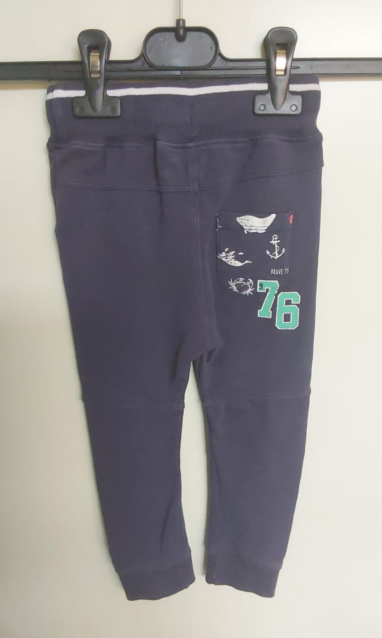 Joggingbroek maat 86 van het merk Quapi