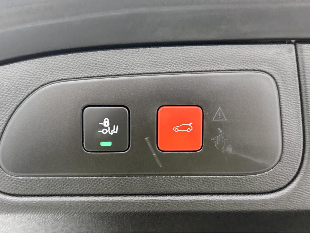 Ds Ds 7 crossback e-tense awd 300pk automaat rivoli | zwart leder | adaptie