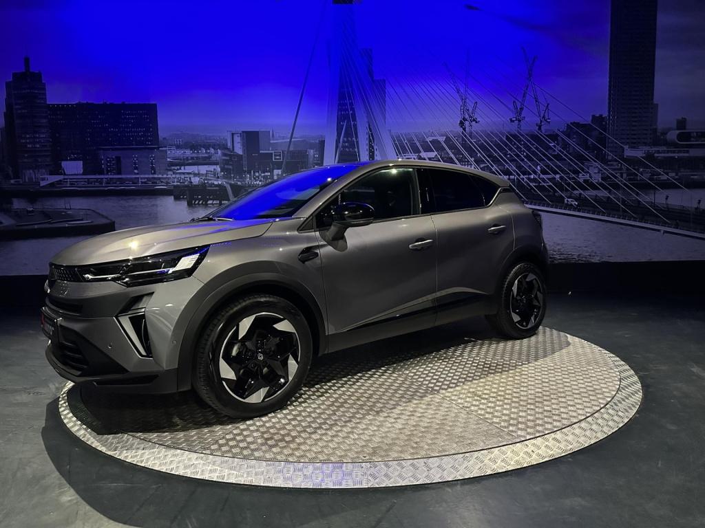 Renault Captur 1.3 mild hybrid 160 techno*camera*stuur&stoelverwaring*acc