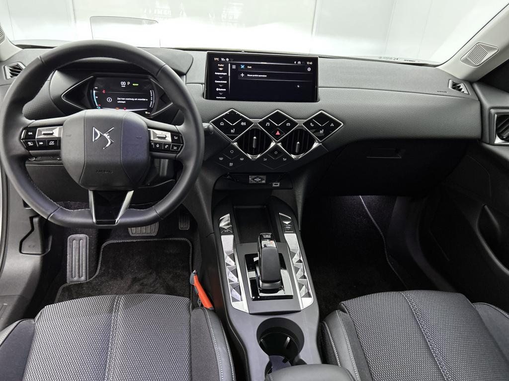 Ds Ds 3 e-tense bastille 54 kwh | camera | head-up display | stoelverwarmin