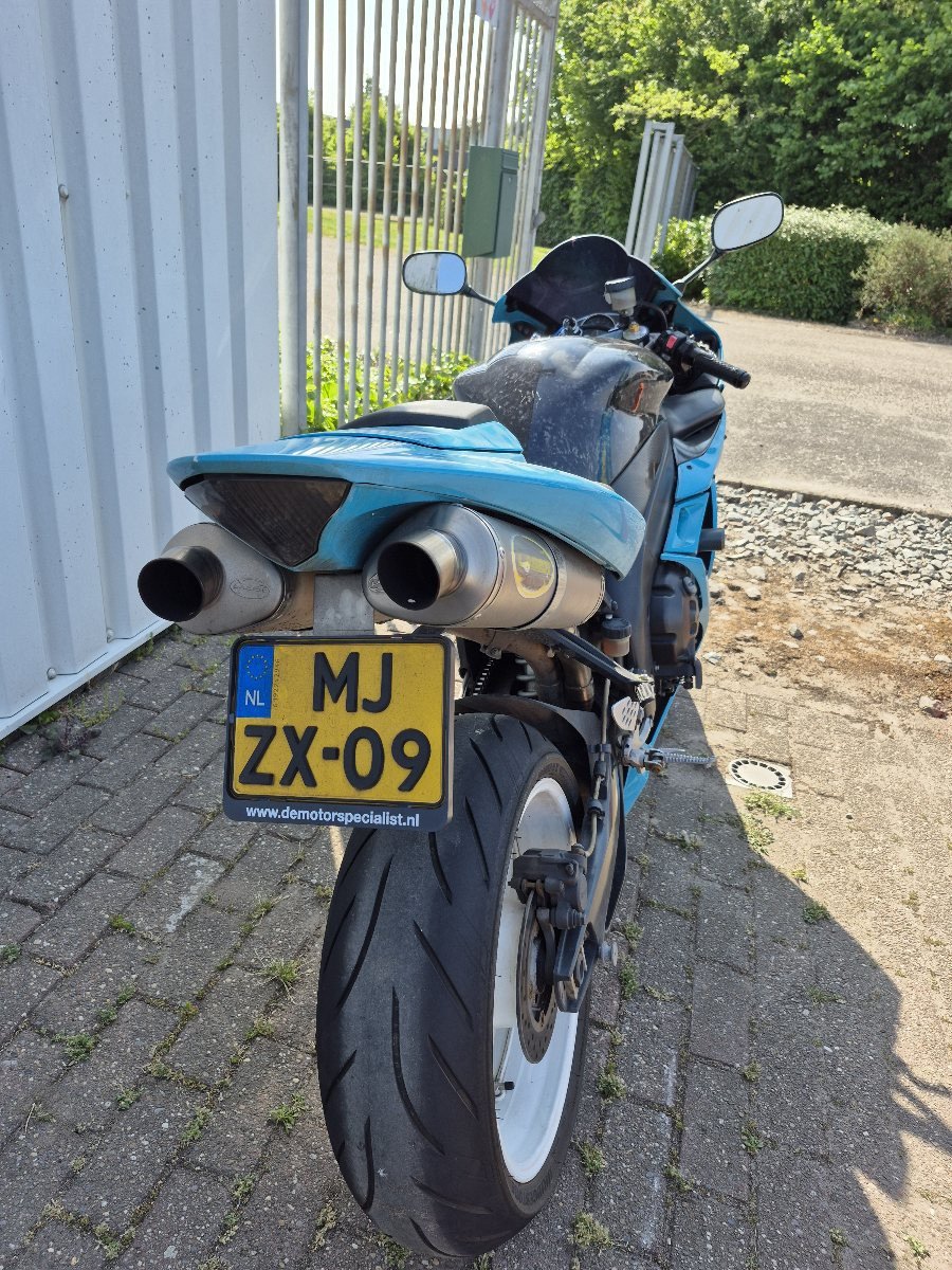 Yamaha R1 uit 2004