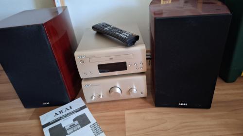 Akai Mini stereo set