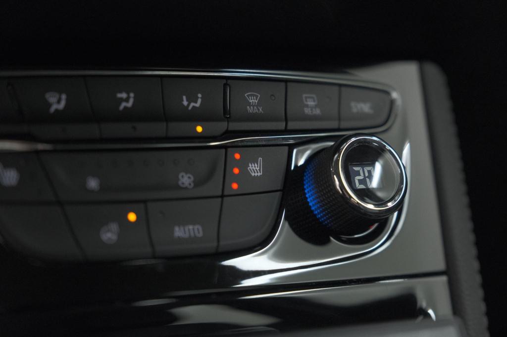 Opel Astra 1.0 innovation | automaat | trekhaak | camera | navigatie | park