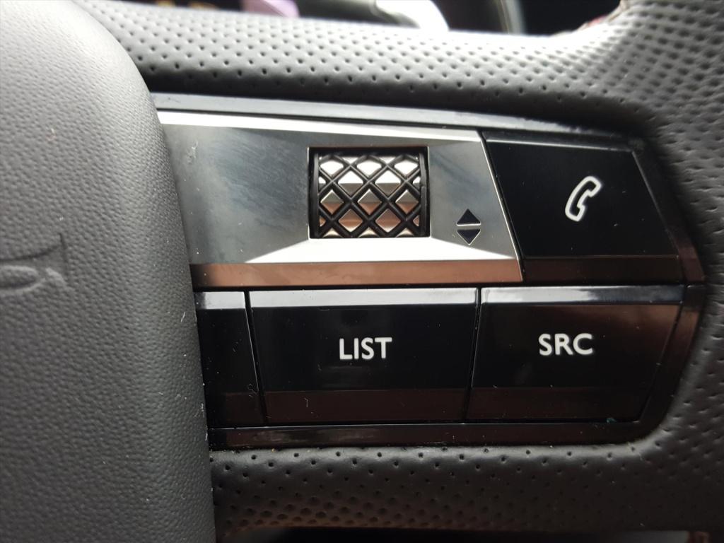 Ds Ds 7 1.6 e-tense hybride 300pk 4x4 automaat(t8) performance line+|navi|b