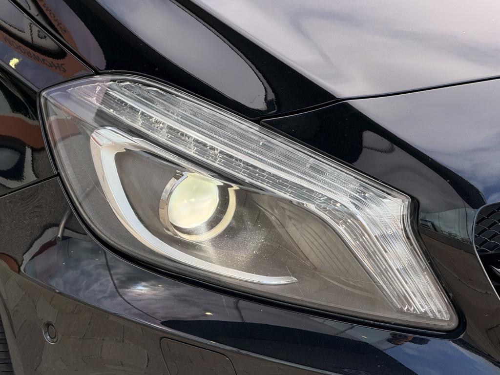 Mercedes-Benz A-Klasse amg 45 4matic | stoelverwarming | kuipstoelen | acht
