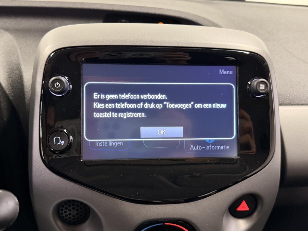 Toyota Aygo 1.0 vvt-i x-play| camera| carplay| cruise| airco