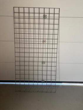 2 gaaspanelen. Gegalvaniseerd.