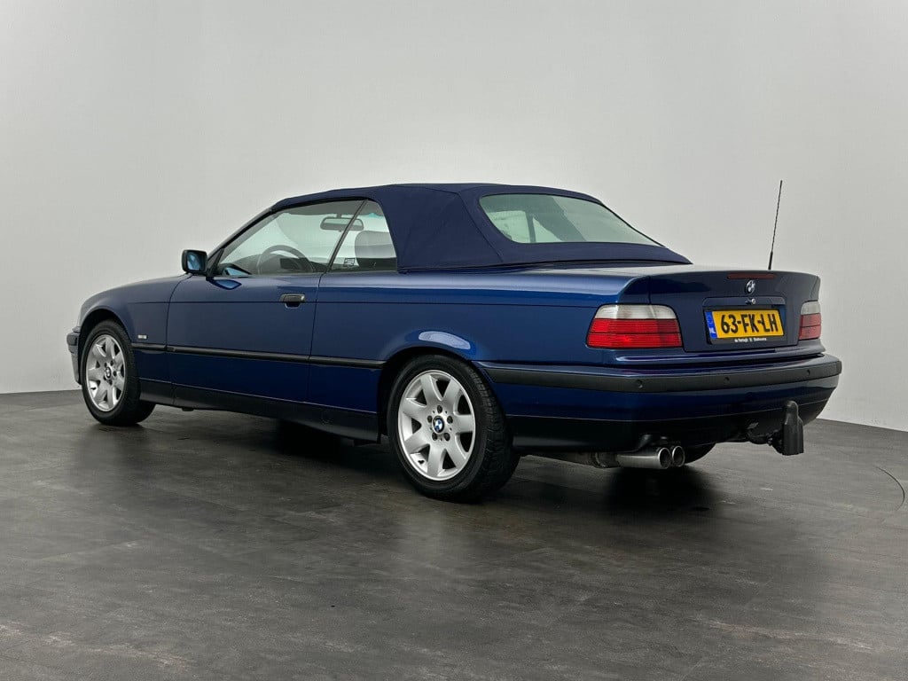 BMW 3-serie cabrio 318i executive