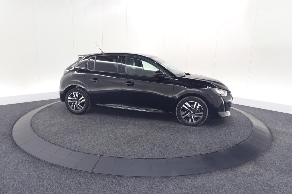 Peugeot 208 puretech 100 allure pack | camera | apple carplay | stoelverwar