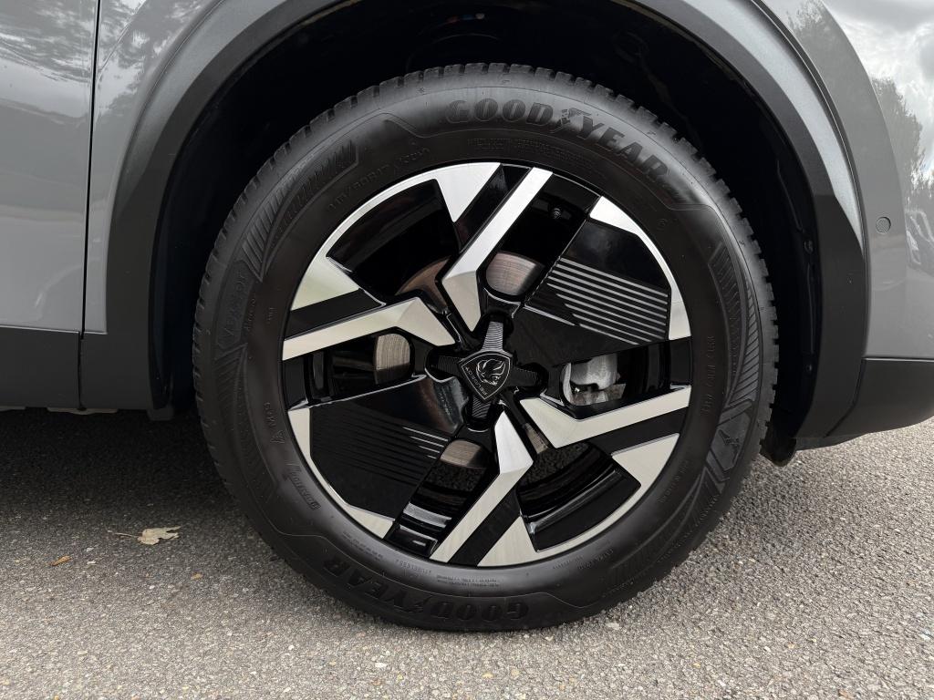 Peugeot 2008 1.2 puretech allure