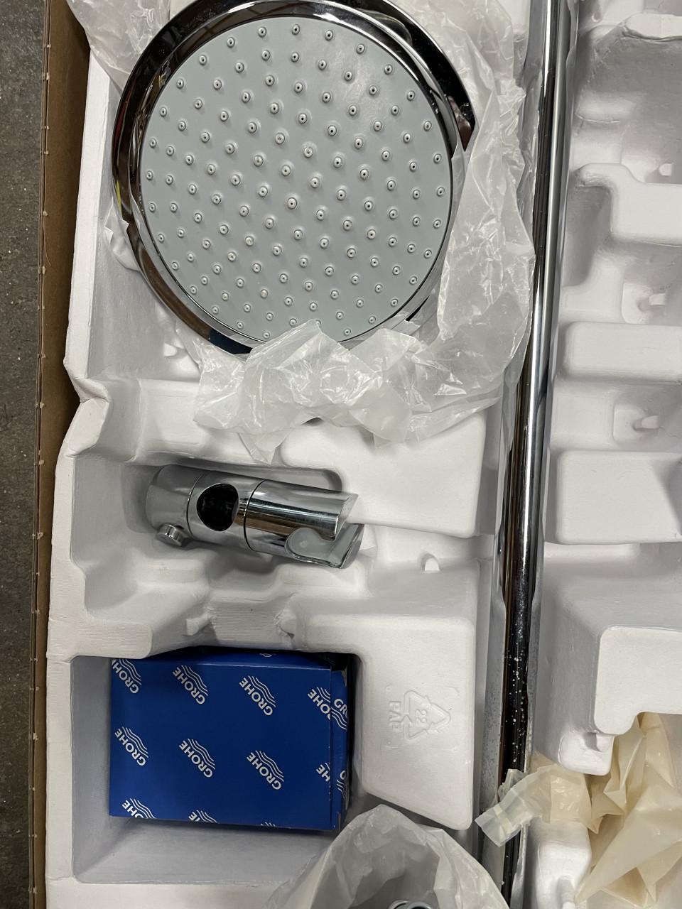 Grohe New Tempesta Cosmopolitan Douchesystem.