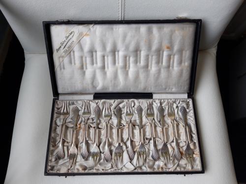 Zilver (antiek) serviesgoed