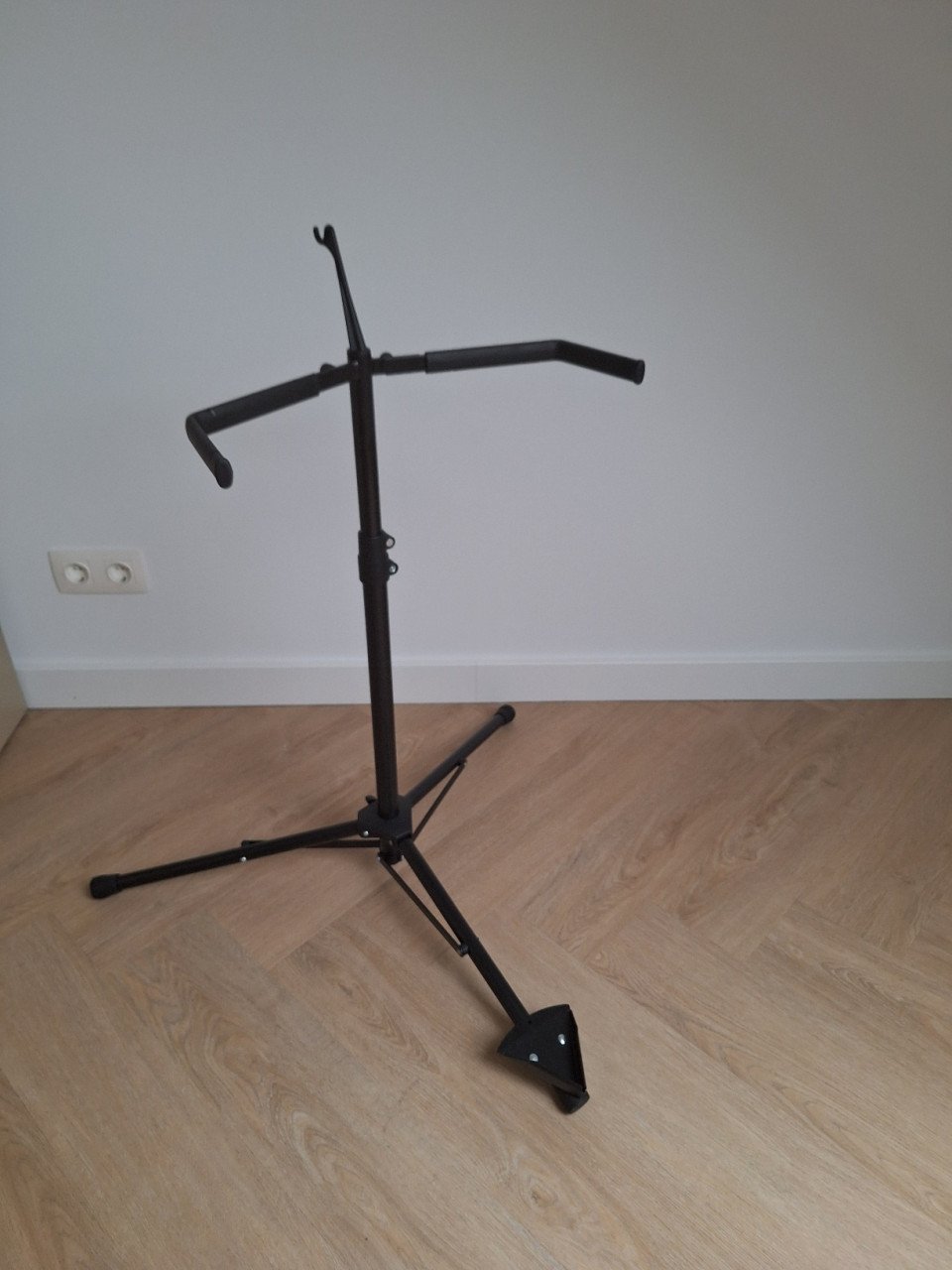 K & M 141 MKII cello/contrabas standaard